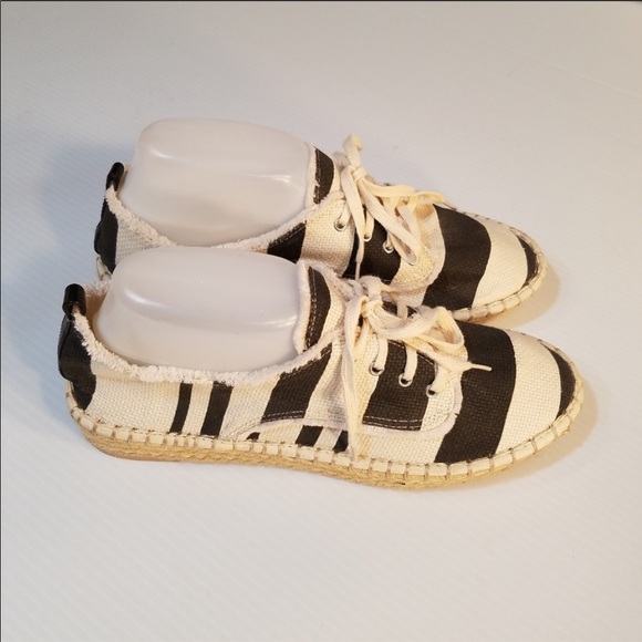 DV Dolce Vita Platform Espadrilles - Picture 3 of 7